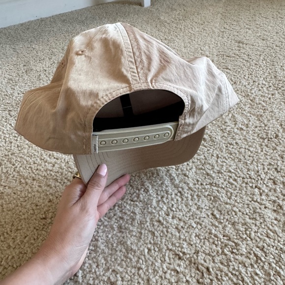 Vuori khaki baseball hat - Picture 2 of 4